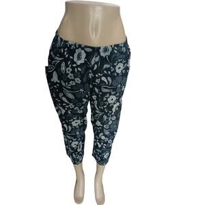 5 for $40 Fresh Produce Navy Floral Print Pull-on Pants Cargo Style  L